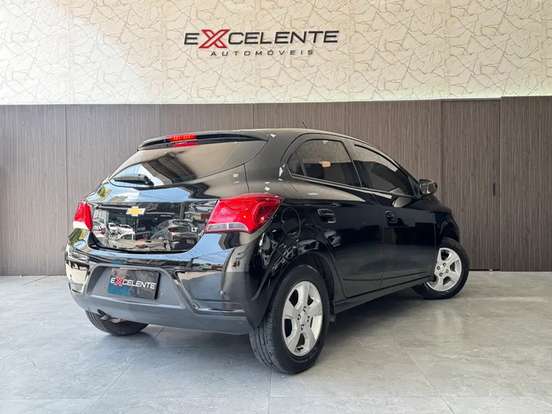 CHEVROLET-ONIX-2019