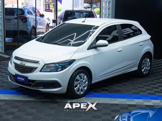 CHEVROLET-ONIX-1.4 MPFI LT 8V FLEX 4P MANUAL CHEVROLET-ONIX-2015