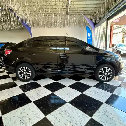 CHEVROLET-PRISMA-2015