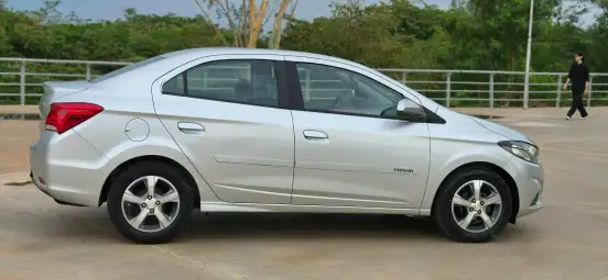 CHEVROLET-PRISMA-2018