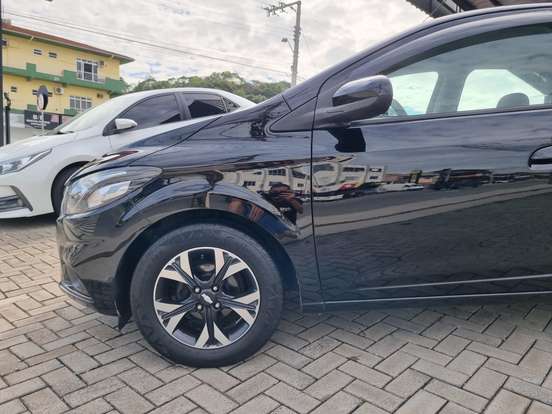 CHEVROLET-PRISMA-2018