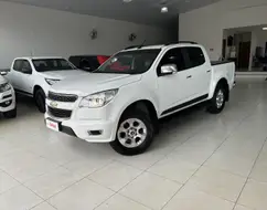 CHEVROLET S10 2.5 LTZ 4X2 CD 16V FLEX 4P MANUAL CHEVROLET S10 2.5 LTZ 4X2 CD 16V FLEX 4P MANUAL