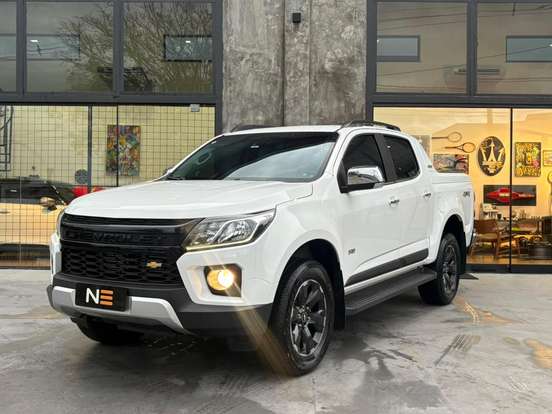 CHEVROLET-S10-2.8 16V TURBO DIESEL HIGH COUNTRY CD 4X4 AUTOMÁTICO CHEVROLET-S10-2022