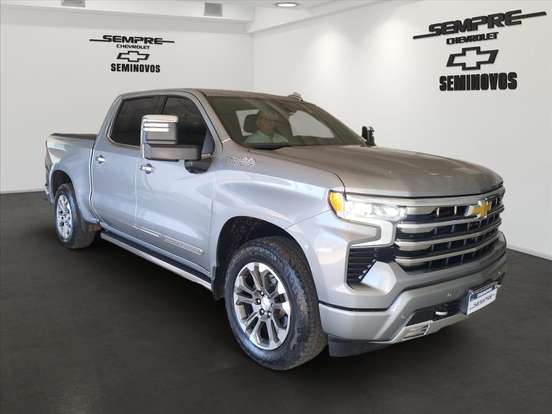 CHEVROLET-SILVERADO-5.3 V8 GASOLINA 1500 HIGH COUNTRY 4X4 AUTOMÁTICO CHEVROLET-SILVERADO-2024
