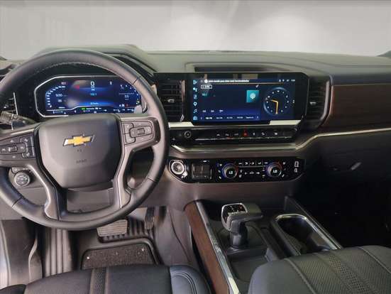 CHEVROLET-SILVERADO-2024