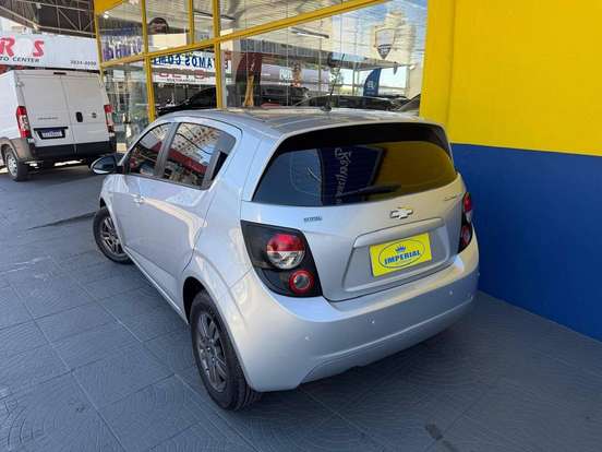 CHEVROLET-SONIC-1.6 LT 16V FLEX 4P MANUAL CHEVROLET-SONIC-2013