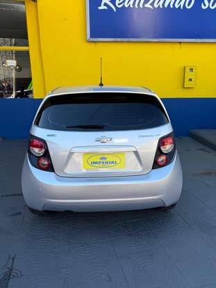 CHEVROLET-SONIC-2013