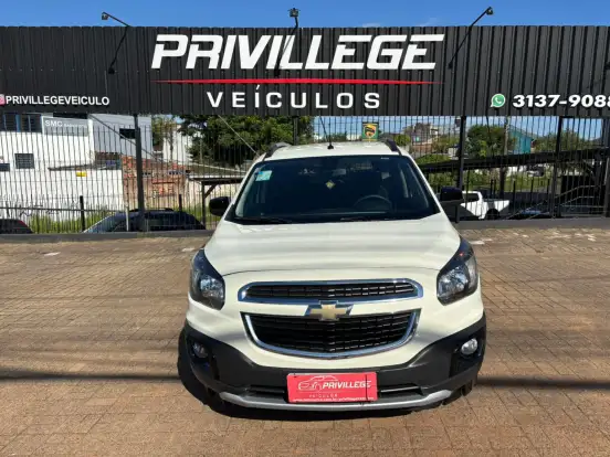 CHEVROLET-SPIN-1.8 ACTIV 8V FLEX 4P AUTOMÁTICO CHEVROLET-SPIN-2015