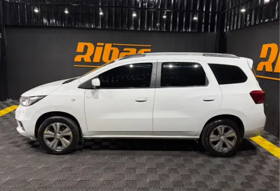 CHEVROLET-SPIN-1.8 PREMIER 8V FLEX 4P AUTOMÁTICO CHEVROLET-SPIN-2023
