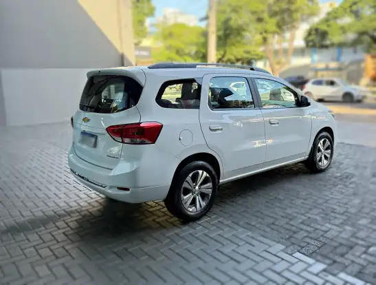 CHEVROLET-SPIN-1.8 PREMIER 8V FLEX 4P AUTOMÁTICO CHEVROLET-SPIN-2022