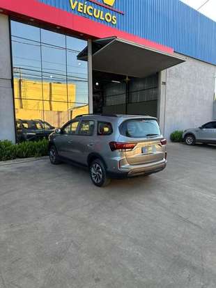 CHEVROLET-SPIN-2025