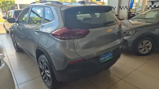 CHEVROLET-TRACKER-2024