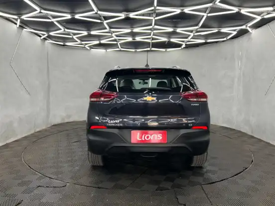 CHEVROLET-TRACKER-2024