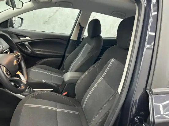 CHEVROLET-TRACKER-2024