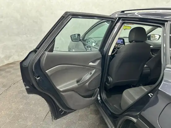 CHEVROLET-TRACKER-2024