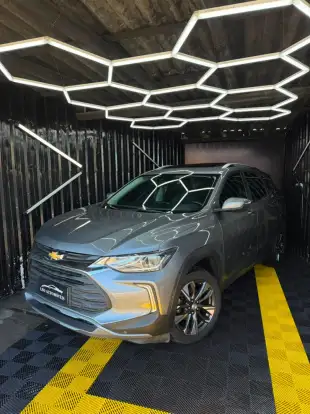CHEVROLET-TRACKER-2022