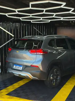 CHEVROLET-TRACKER-2022