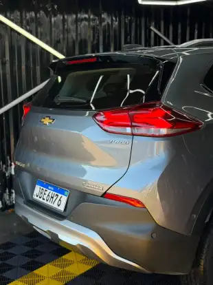 CHEVROLET-TRACKER-2022