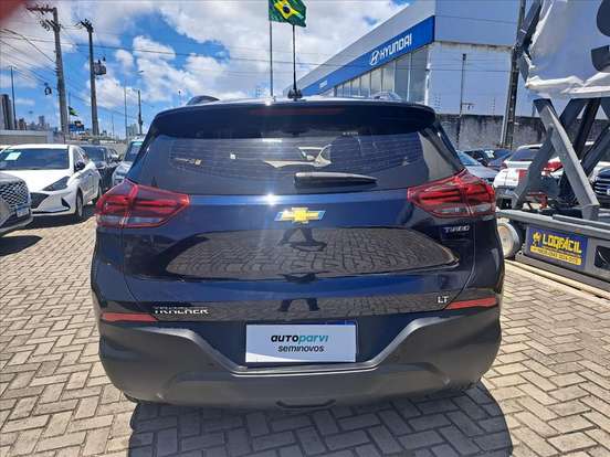 CHEVROLET-TRACKER-2023