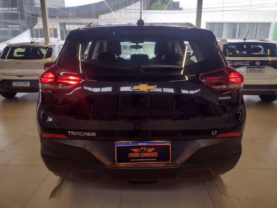 CHEVROLET-TRACKER-2022