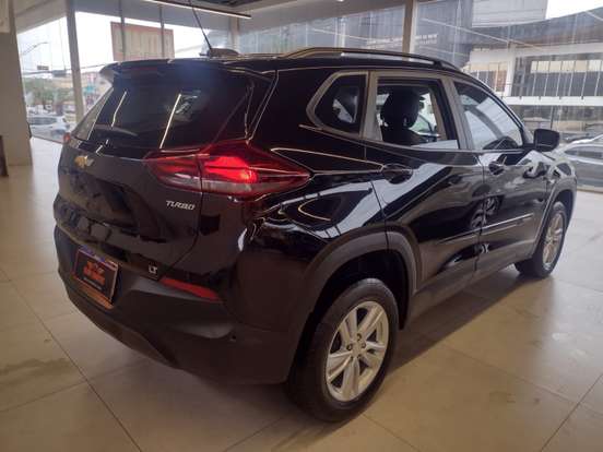 CHEVROLET-TRACKER-2022