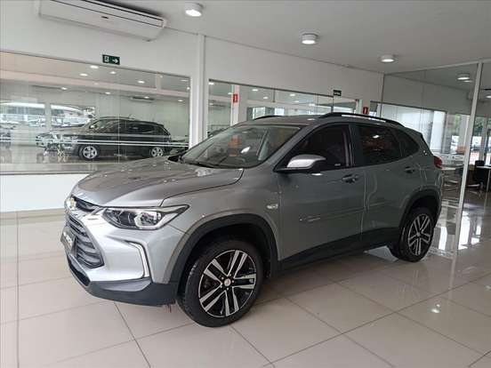 CHEVROLET-TRACKER-2023