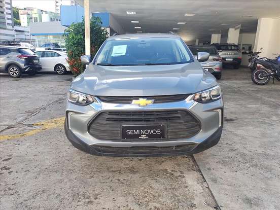 CHEVROLET-TRACKER-2023