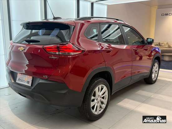 CHEVROLET-TRACKER-2021