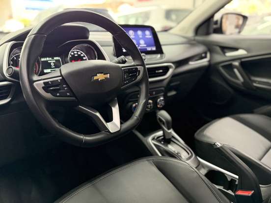 CHEVROLET-TRACKER-2025
