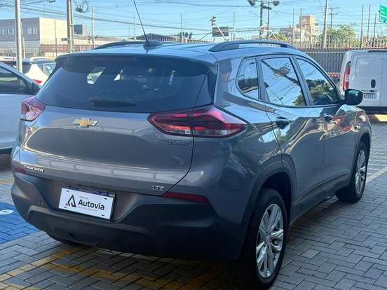 CHEVROLET-TRACKER-2021