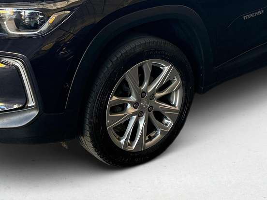 CHEVROLET-TRACKER-2024