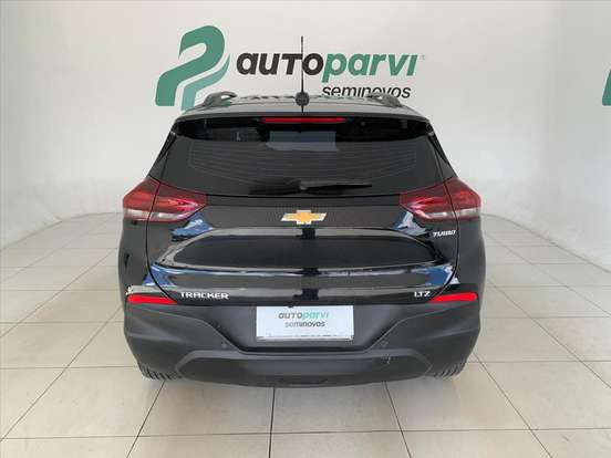 CHEVROLET-TRACKER-2023