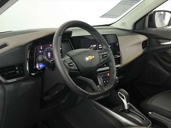 CHEVROLET-TRACKER-2025