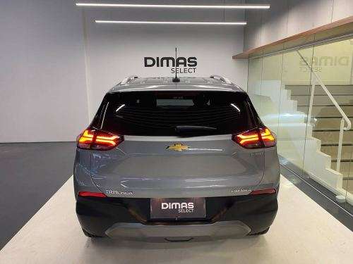 CHEVROLET-TRACKER-2025
