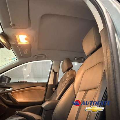 CHEVROLET-TRACKER-2025