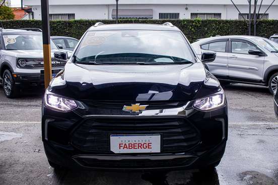 CHEVROLET-TRACKER-2023