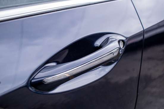 CHEVROLET-TRACKER-2023