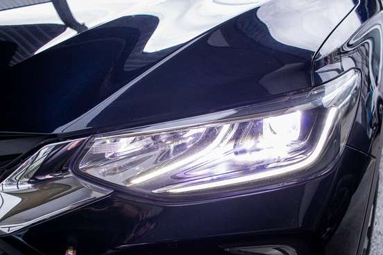 CHEVROLET-TRACKER-2023