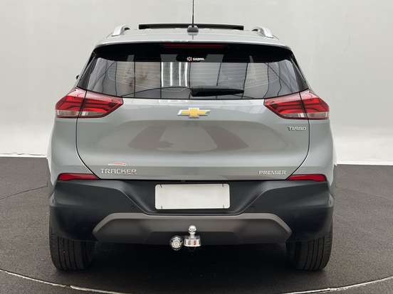 CHEVROLET-TRACKER-2024