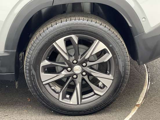 CHEVROLET-TRACKER-2024