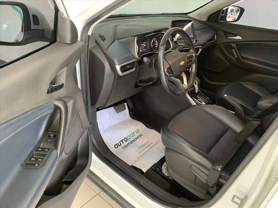 CHEVROLET-TRACKER-2020