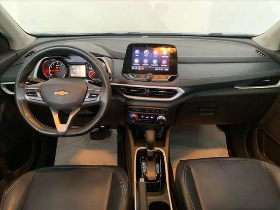 CHEVROLET-TRACKER-2023