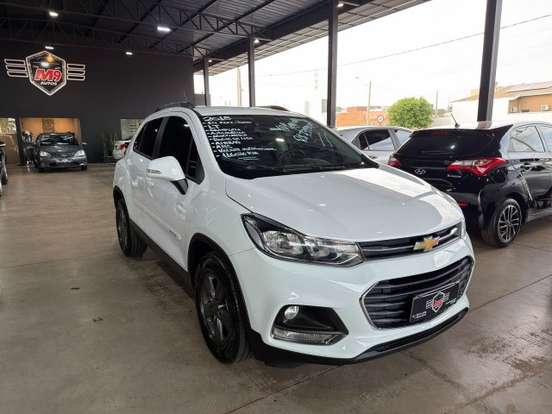 CHEVROLET-TRACKER-2017