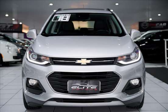 CHEVROLET-TRACKER-2018