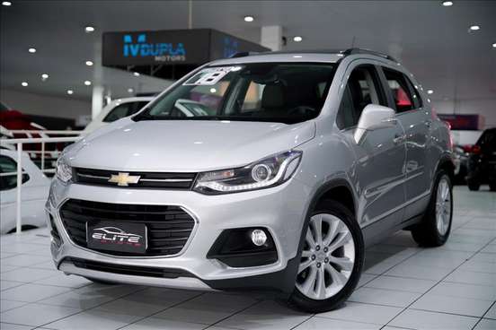 CHEVROLET-TRACKER-2018
