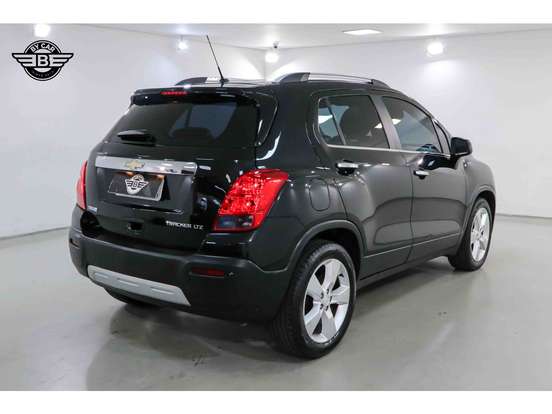 CHEVROLET-TRACKER-2014