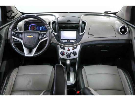 CHEVROLET-TRACKER-2014