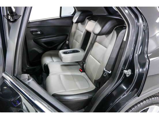 CHEVROLET-TRACKER-2014