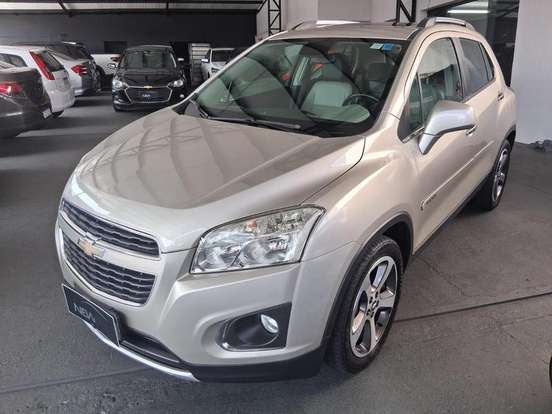 CHEVROLET-TRACKER-2015