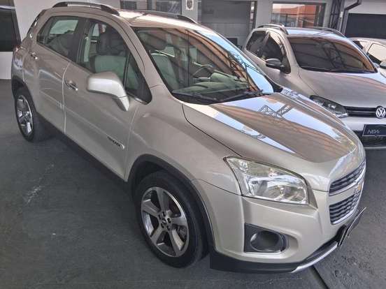 CHEVROLET-TRACKER-2015